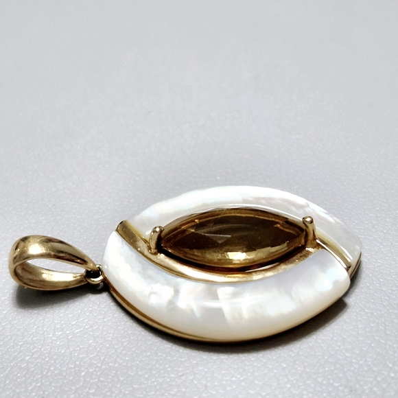 3.45 CTW Citrine & MOP 10KY Gold Marquise Pendant - Picture 6 of 11